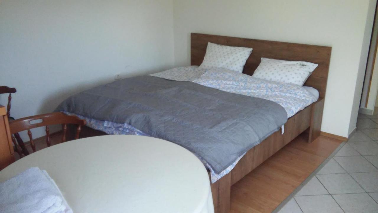 Apartmán Studio-Apartma Med Oljkami Portorož Exteriér fotografie